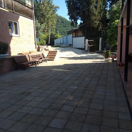 Guesthouse Rihanna New Athos Zewnętrze zdjęcie